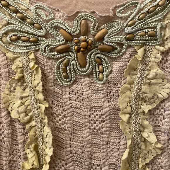 Pretty Angel - linen , cotton, natural stunning top - Picture 2 of 10